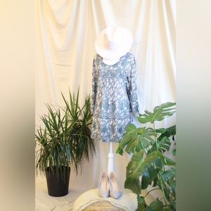 Sundance shirt dress Women’s Size Xl Green Floral embroidery